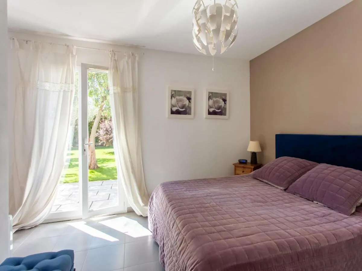 Beautiful Holiday Home With Swimming Pool Gonfaron